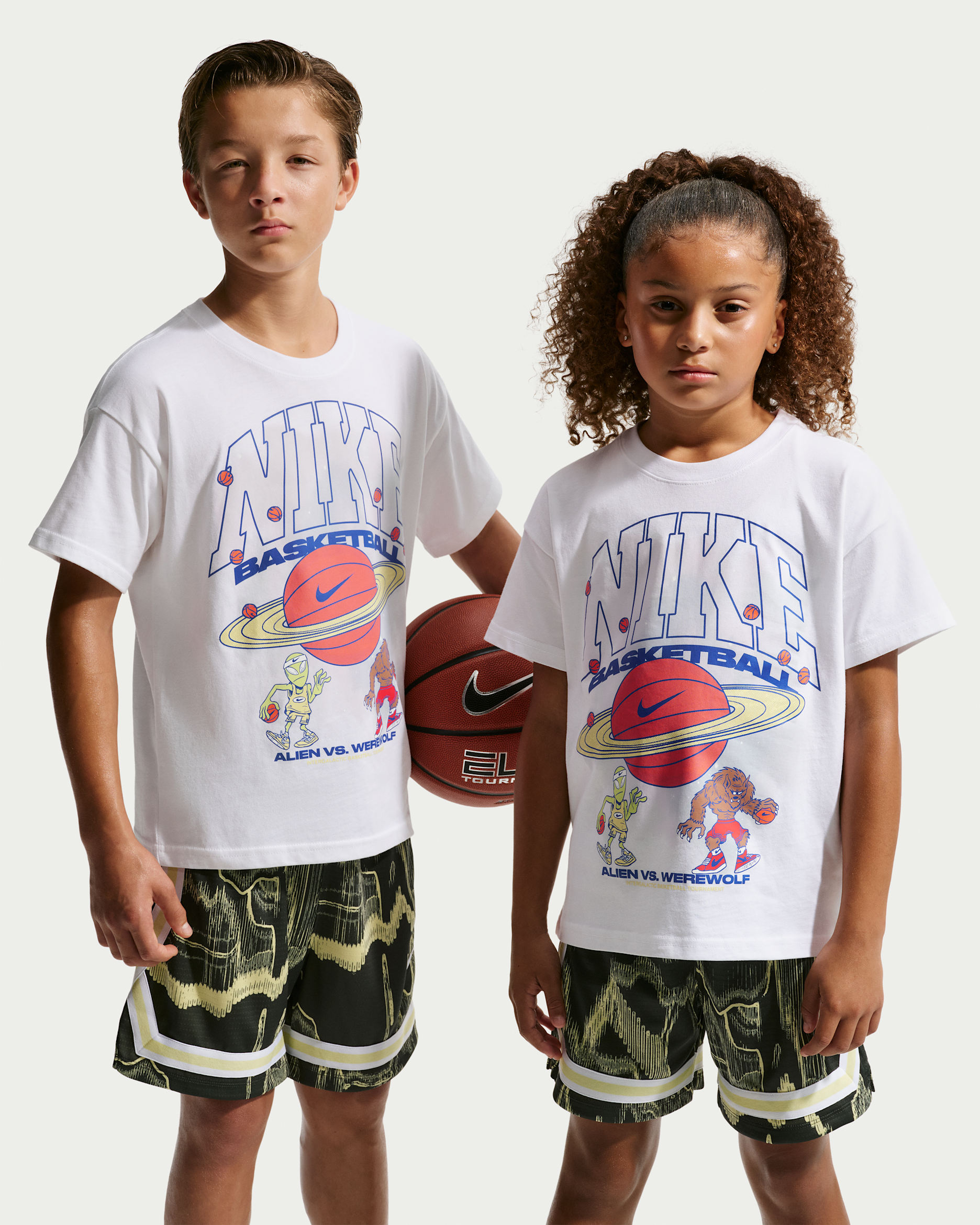 Nike 'Aliens vs Werewolves' Kids' Basketball T-Shirt. Nike ID